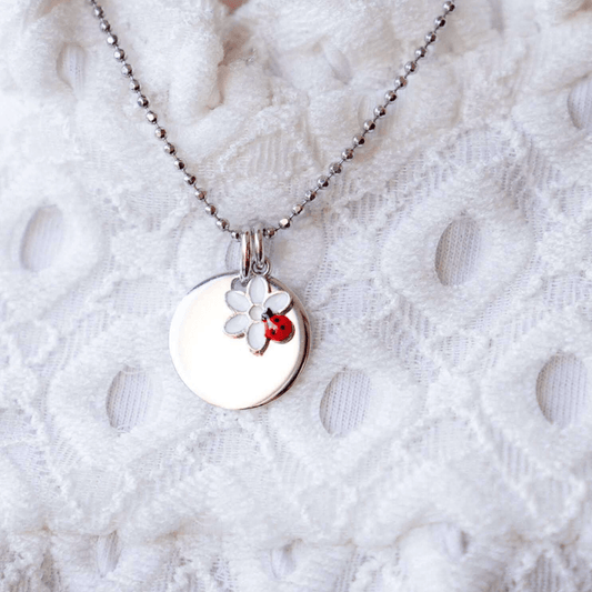 Collier personnalisé enfant Coccinelle sur fleur